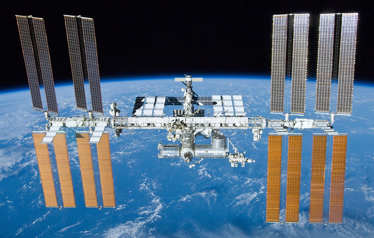 1280px-International_Space_Station_after_undocking_of_STS-132.jpg