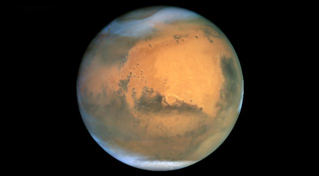 Mars-from-Hubble-640x353.jpg