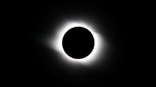 total-solar-eclipse.jpg